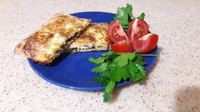 Tadı Damakta Kalan Çökelekli Börek Tarifi!