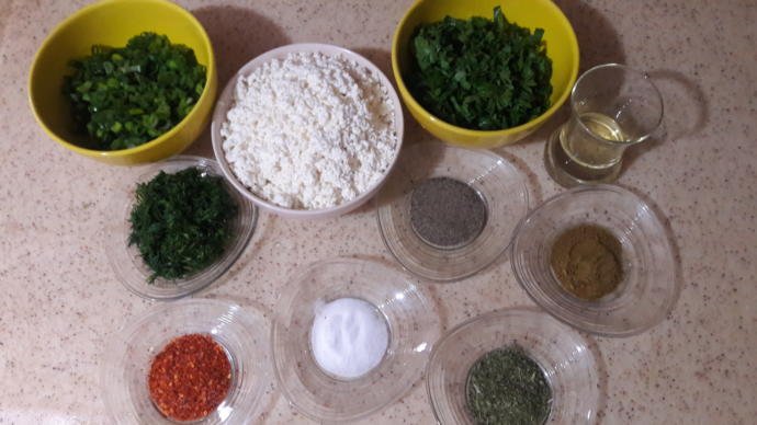Tadı Damakta Kalan Çökelekli Börek Tarifi!