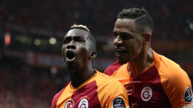 Maç Sonucu: Galatasaray 2 - 0 Beşiktaş (Ligin Yeni Lideri Galatasaray)