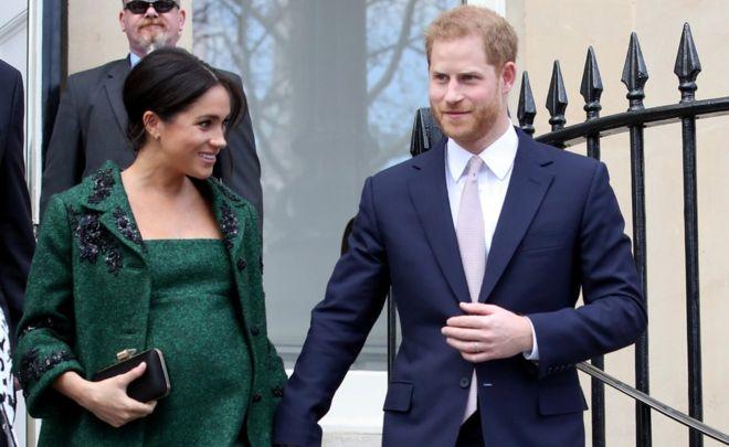 Düşes Meghan Markle, Bir Erkek Çocuğu Dünyaya Getirdi