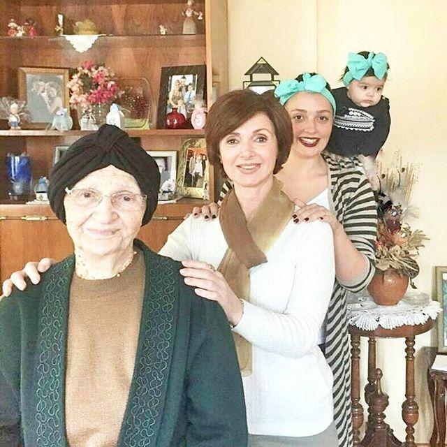 Yeryüzüne İnmiş Kanatsız Melekler; Anneler!