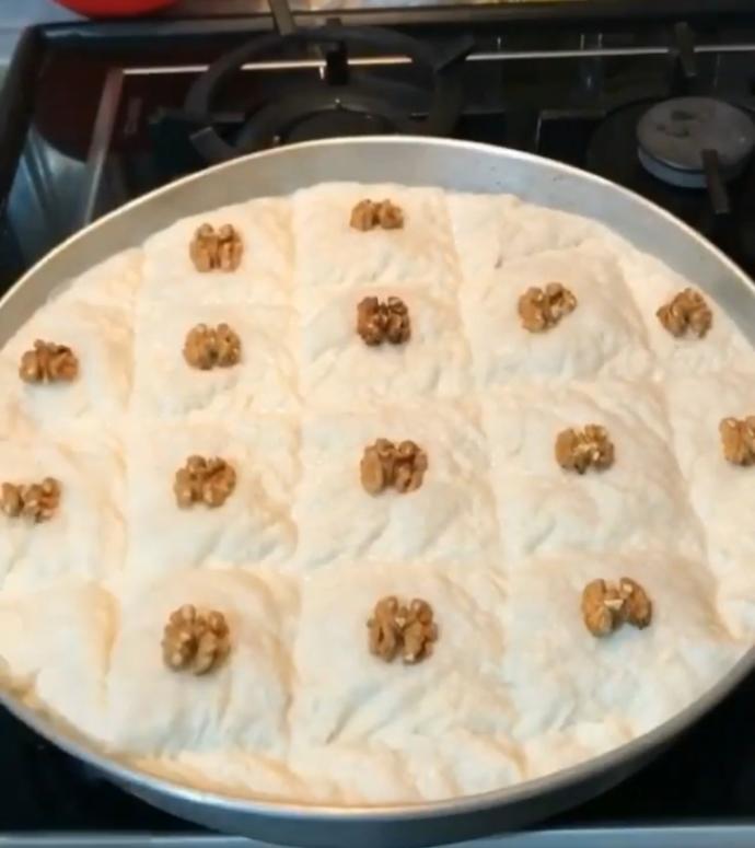 Ramazan Ayının Vazgeçilmez Tatlısı Güllaç
