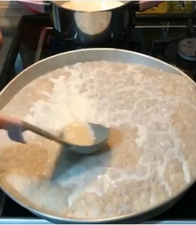 Ramazan Ayının Vazgeçilmez Tatlısı Güllaç