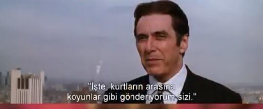 Film şeytanın insan kılığına girip aramızda dolaştığını vurgulamış