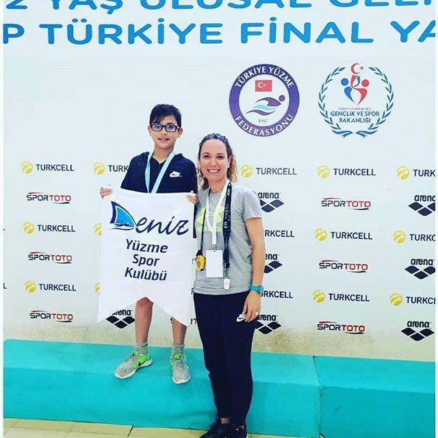 Eski Milli Yüzücü Tolga Öcal'dan Skandal Hareket