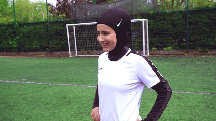 Türk Futbolunun Geleceği Kadında: Kadın Futbolunda Kendi Hikayesini Yazan Mizgin’le Tanışın