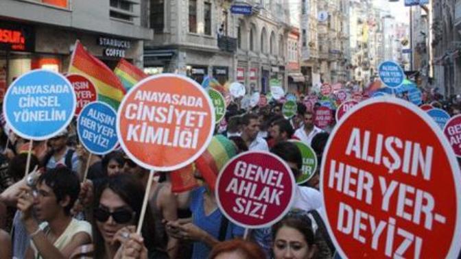 LGBT Bireyleri Neden Kötüleniyor?