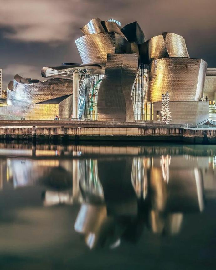 Guggenheim Bilbao Museum