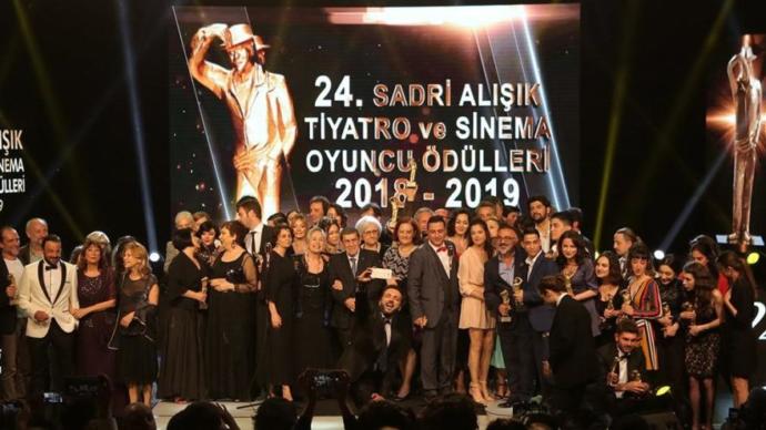 24. Sadri Alışık Sinema ve Tiyatro Ödüllleri Sahiplerini Buldu