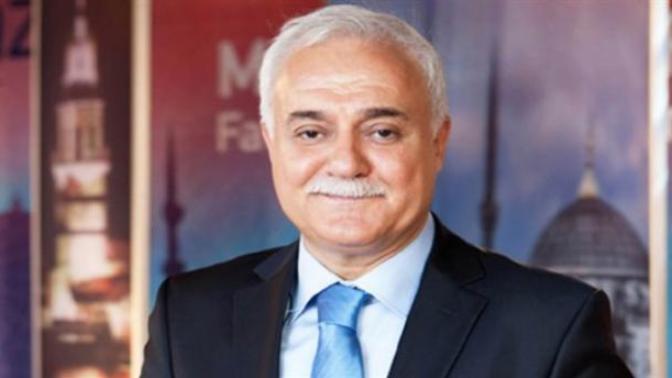 Nihat Hatipoğlu'na Reşat Özkan İsimli Bir Vatandaşın Sorusu Zor Anlar Yaşattı: Acun'a Hislerim Var, Bunun İçin Dua Var Mı?