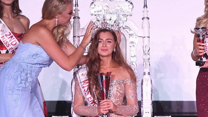 İngiltere Güzeli Alisha Cowie, Türkiye’nin Tanıtım Yüzü Oluyor (Foto Galeri)