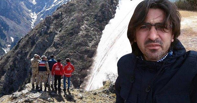 Uçurumdan Düşen AA Bayburt Muhabiri Abdulkadir Nişancı'nın Ayakkabısı Bulundu