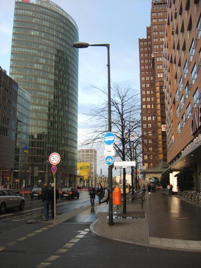 Berlin caddeleri
