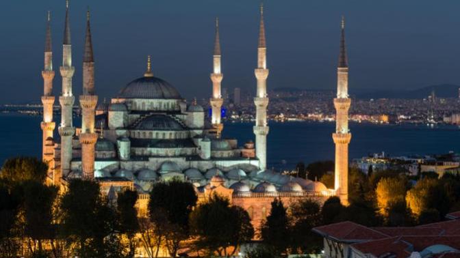 Her Vaktin Tadı Ayrı: 5 Ayrı Makamda 5 Ayrı Ezan