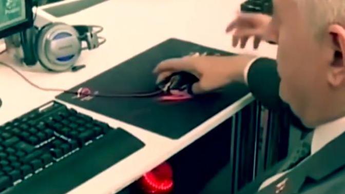 Sosyal Medya, Binali Yıldırım'ın Mouse (Fare) Tutuşunu Konuşuyor