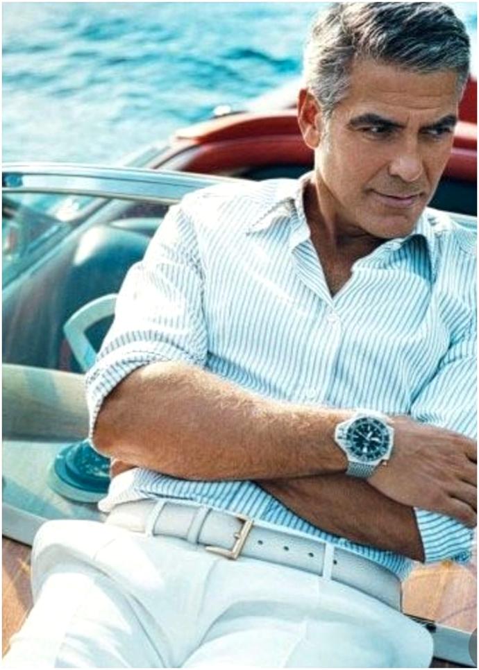 Karizmatik oyuncu George Clooney.