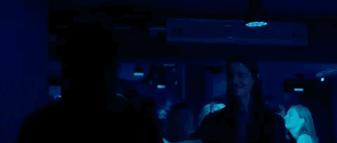 KizlarSoruyor Olarak Gece Kulübüne Gittiğimizde Karşılaşacağımız Durumlar