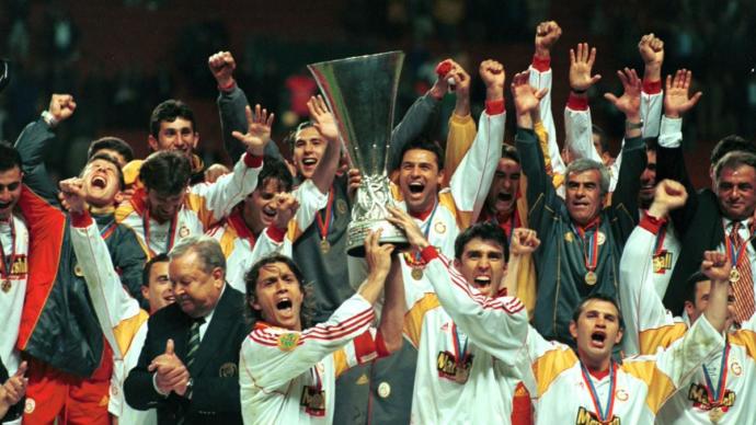 Tarih Bir Kere Yazıldı! İşte Galatasaray'ın UEFA Kupası Serüveni / 17 Mayıs 2000