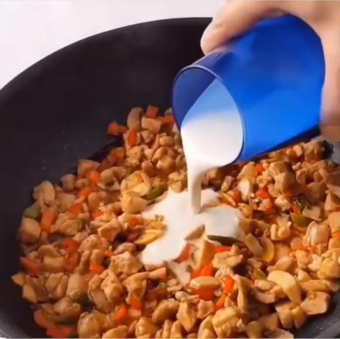 İsterseniz Sahurda, İsterseniz de İftarda Yiyebileceğiniz Bir Lezzet: Ekmek Kebabı