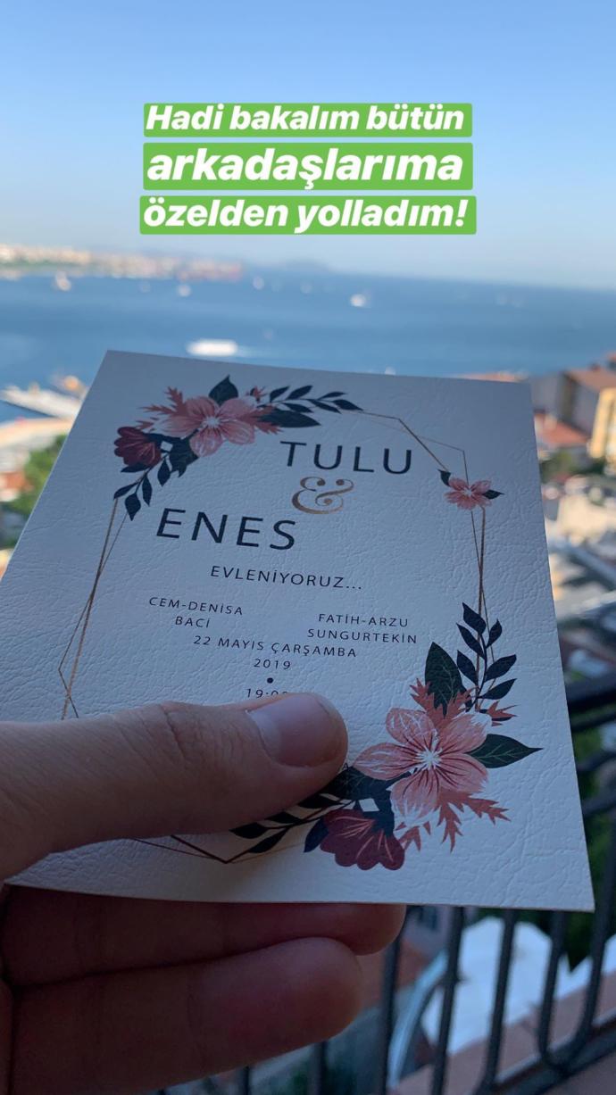 Enes Batur'un Instagram hesabından paylaştığı davetiye