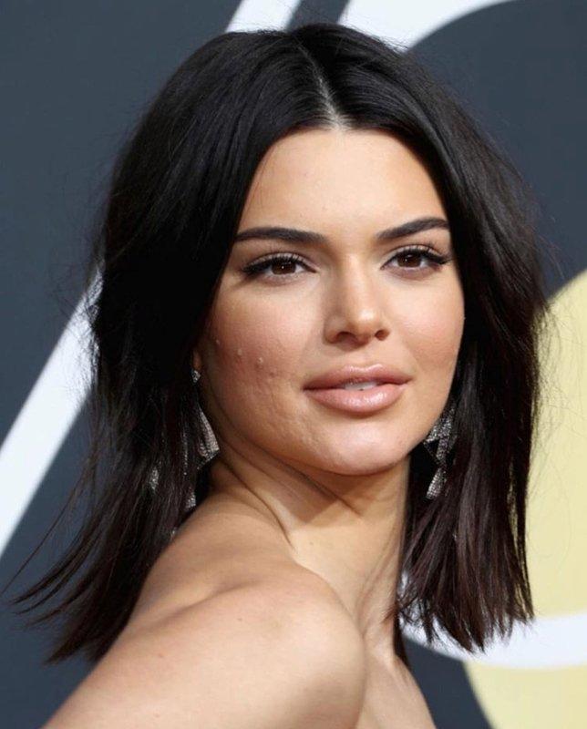 Kendall Jenner'ın, Kardashian İsminin Gölgesinde Kalma İsyanına Bir Ufak Eleştiri!