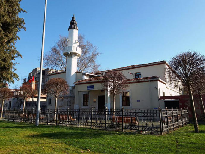 Tarihin ve Kültürün Taşıyıcıları: İstanbul'un Camileri