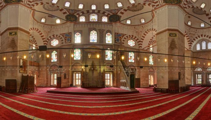 Tarihin ve Kültürün Taşıyıcıları: İstanbul'un Camileri
