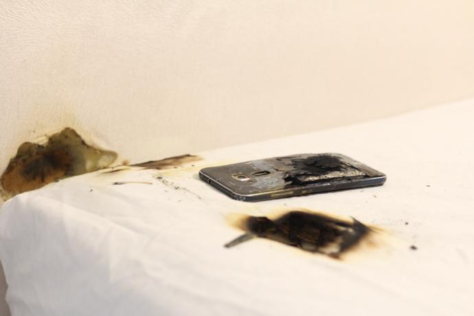 Başucunda Telefonla Uyuyanlar Bu Haber Sizi İlgilendiriyor