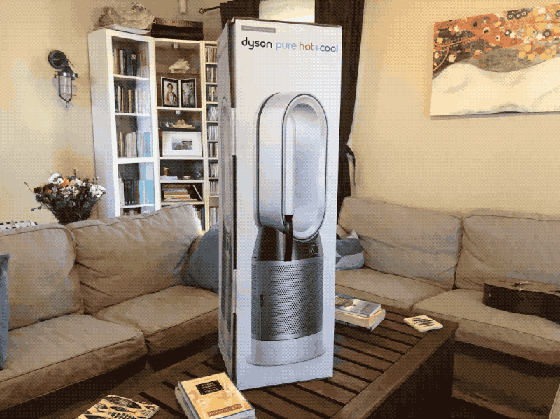Çok şık bir kutuda geldi Dyson Hot and Cool