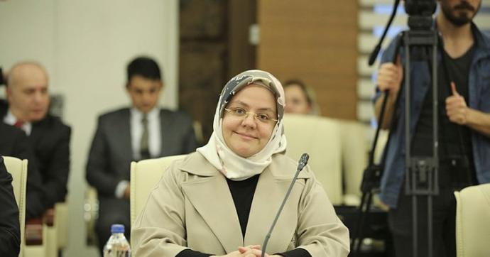 Aile, Çalışma ve Sosyal Hizmetler Bakanı Zehra Zümrüt Selçuk