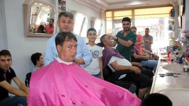 Her Defasında Görmeye Alışık Olduğumuz 5 Ramazan Bayramı Klişesi!