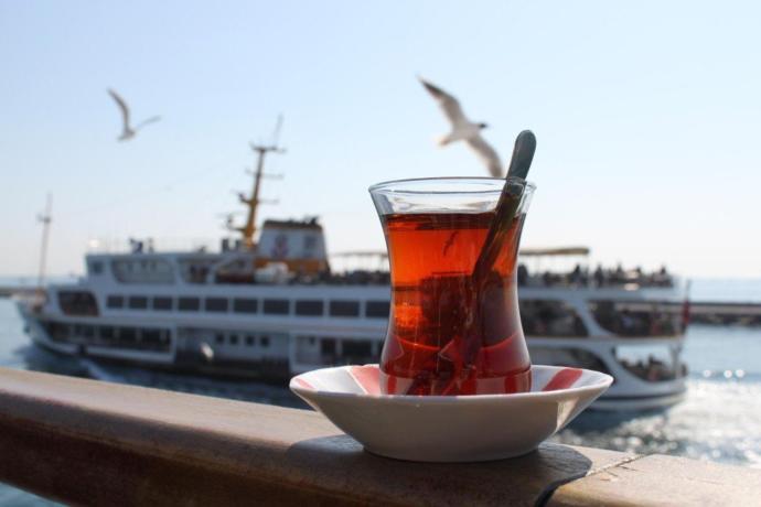 Çayın Yanına En Çok Ne Yakışır?