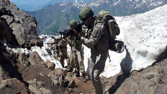Pençe Harekatı'nda Yaralanan 2 Asker Şehit Oldu