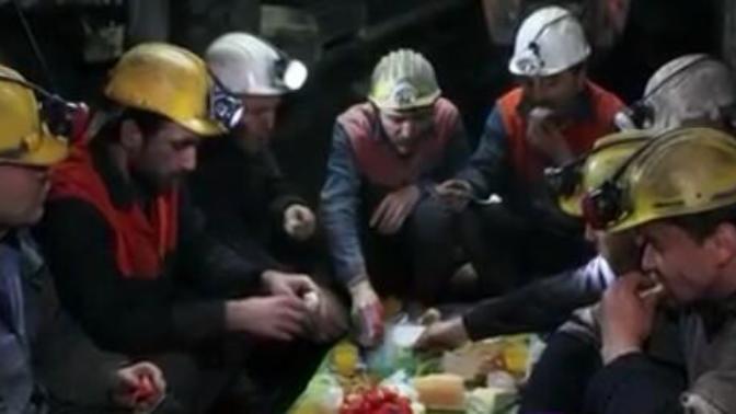 Türkiye'de Zengin Ve Fakirlerin Arasındaki Yaşam Farkı!