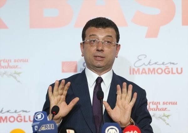 Ekrem İmamoğlu'nun Fotoğraflarını "A Haber Gibi Ol" Akımına Kapılıp Seslendiren Twitter Kullanıcıları!