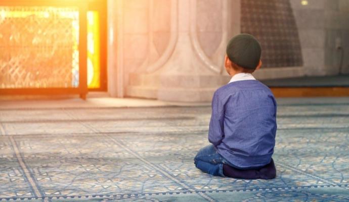 Bin Aydan Daha Hayırlı Bir Gece: Kadir Gecesi