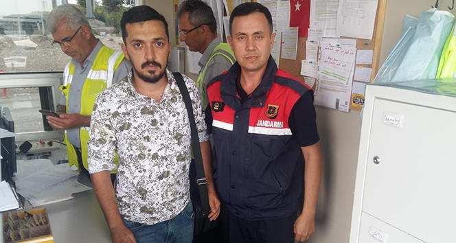 Yanlışlıkla Çöpe Atılan 54 Bin Lira Değerindeki Döviz, Geri Dönüşüm Tesisinde Son Anda Bulundu