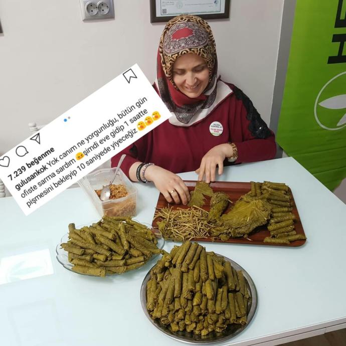 Buram Buram Anadolu Kokuyor: İnternet Aleminin Sıra Dışı Fenomeni Gülüşan Kök ile Söyleşimiz Var