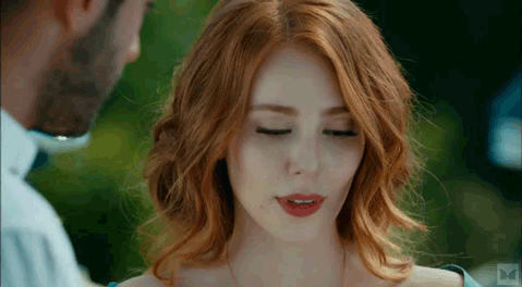 Saçlarına Yaz Esintilerini Serpiştirmene Yardımcı Olacak Öneriler!