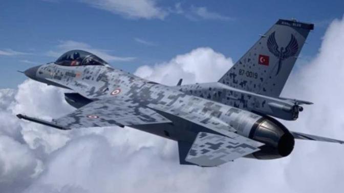 Türk F-16'larına Özel Boyama!