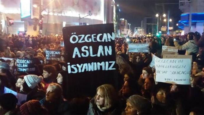 Neden Ürüyoruz? Çocuk Yapmak Bir Gereklilik midir?