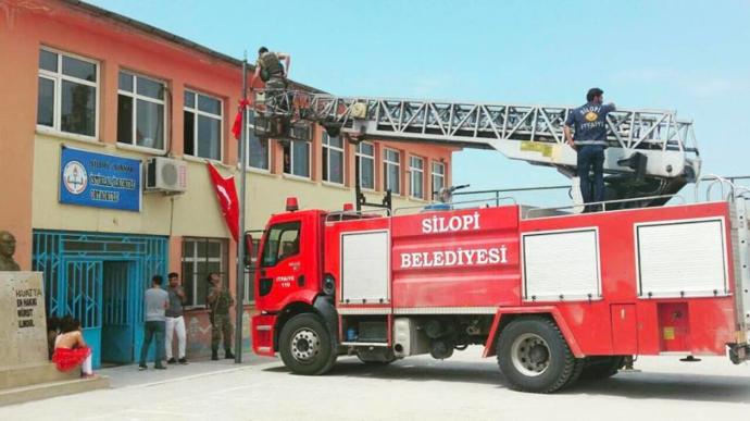 Bayrak Tazeleme Görevi