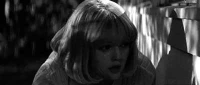 Bir Korku Filminde Asla Yapmamanız Gereken 9 Şey