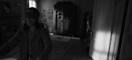 Bir Korku Filminde Asla Yapmamanız Gereken 9 Şey