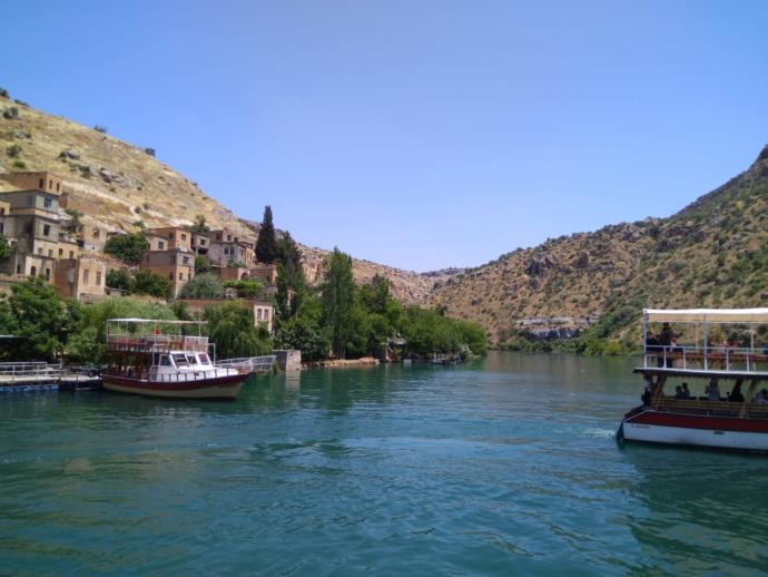 Tarih ve Doğanın Birleştiği Gizemli Şehir: Şanlıurfa
