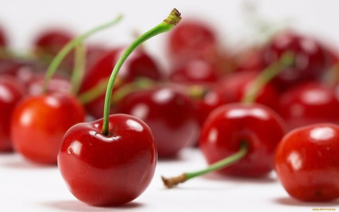 Saymakla Bitmeyen Faydalarıyla Kiraz 🍒