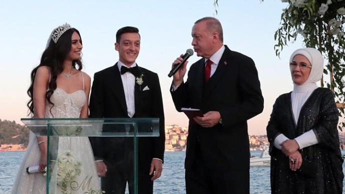 Dünyada En Çok Instagram Takipçisine Sahip Olan 3 Türk!