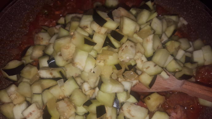 Biraz Patlıcan, Biraz Patates: Adana Tava Nasıl Yapılır?