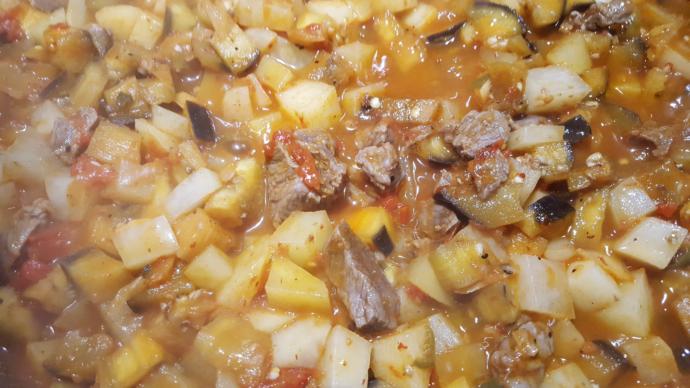Biraz Patlıcan, Biraz Patates: Adana Tava Nasıl Yapılır?