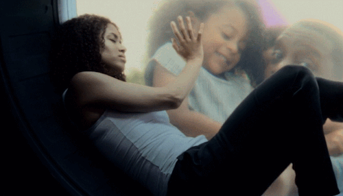 Gizem Dolu Bir Bilim Kurgu: The Cloverfield Paradox